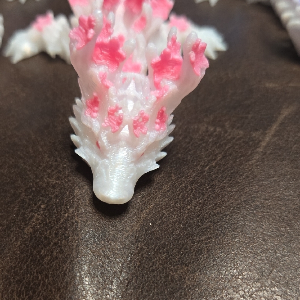 Colorful Lizard Hair Clips - Picture 2 of 5